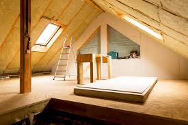 Best Spray Foam Insulation  in Flora, MS